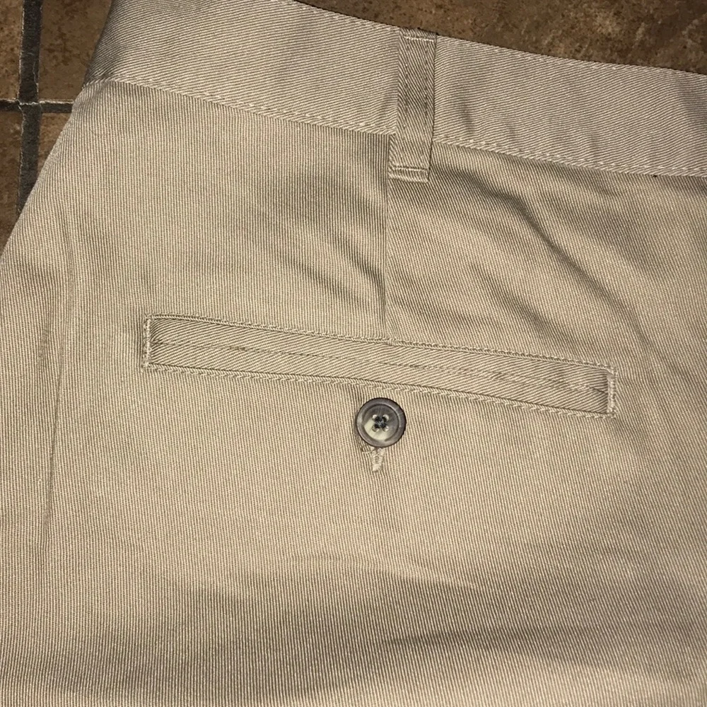 NWT Men’s Crossbow Khakis